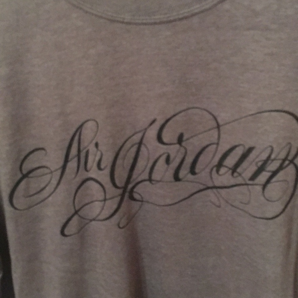 Air Jordan Shirt Size Large - Picture 2 of 3